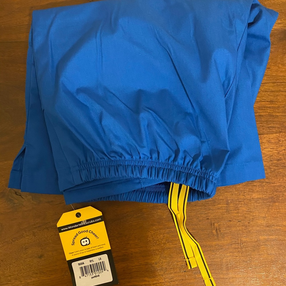 Wonder wink scrub pants